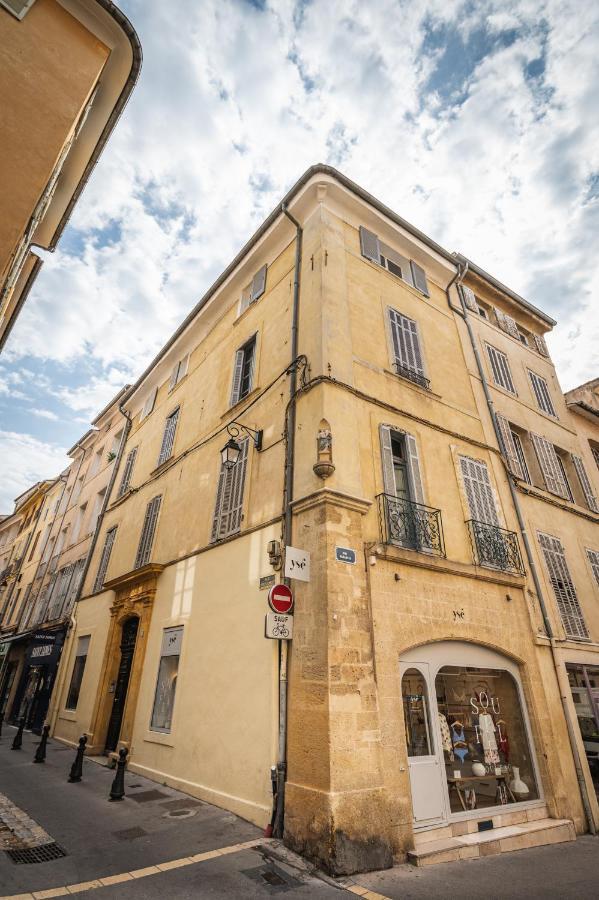Lumineux Aix Plein Centre Avec Parking Prive Gratuit